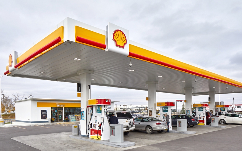 Shell pisa el acelerador y llega a su estación  100